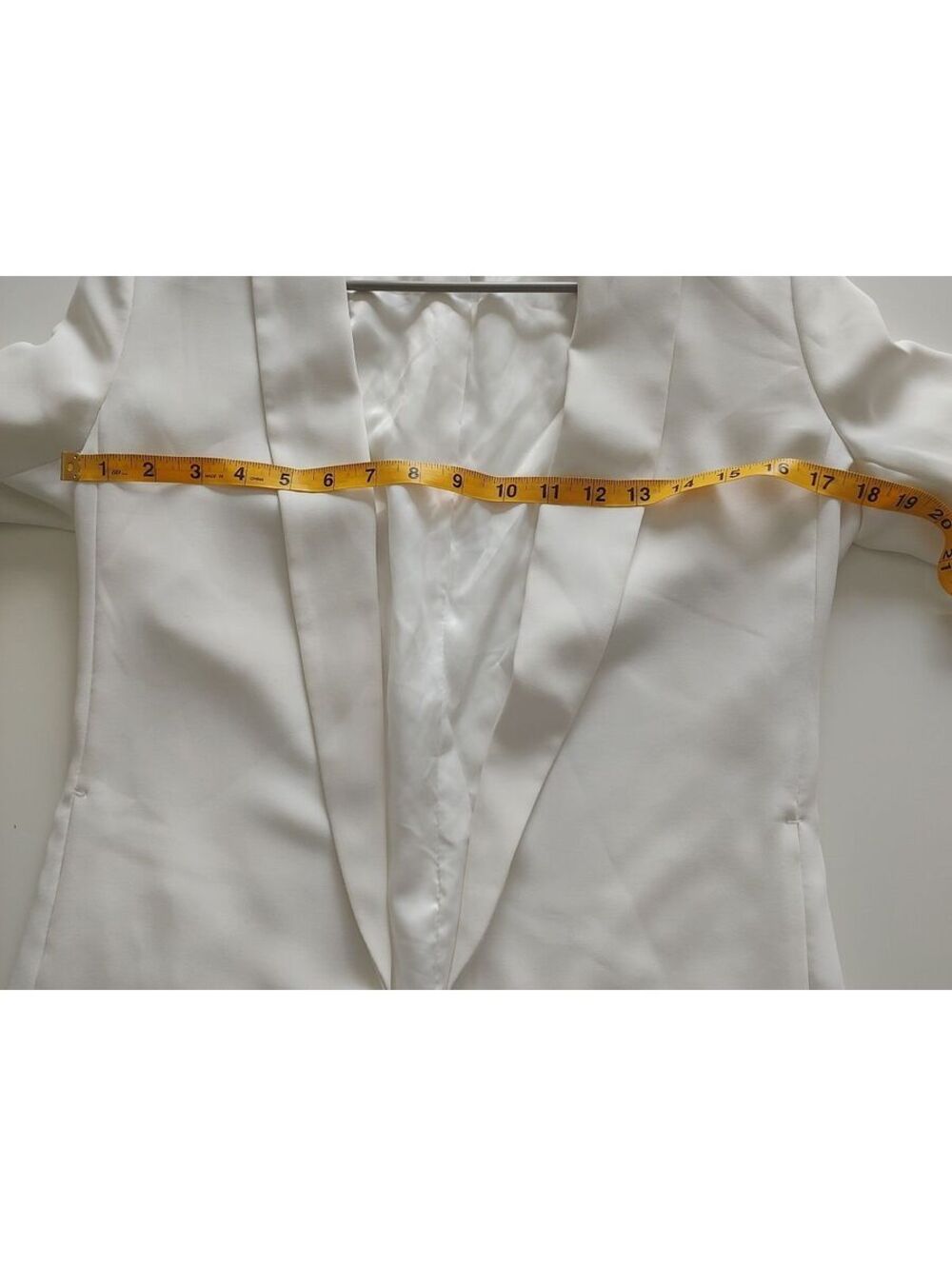 H&M Women's White Blazer Jacket Size US - Picture 4 of 8
